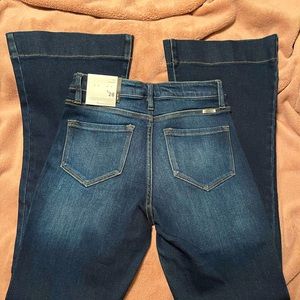 Jeans.